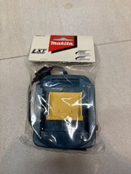 Makita LXT 14.4V/18V 風扇衫插座