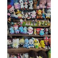 GANTUNGAN Keychain/Bagcharm cute doll Keychain Random.