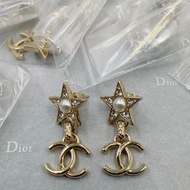 Chanel 香奈儿新款五角星耳环