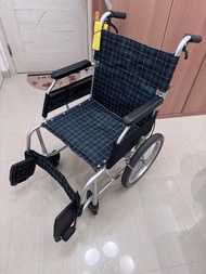 二手日本Nissn輪椅，鋁合金輕身細輪，手柄車輪皆可鎖剎輪椅。