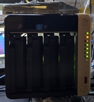 QNAP 
TS-464
8G Ram 
2.5G LAN
4Bay Nas

👉🏻有意購買直接留電話聯絡👈🏻
⭐️Carousell回覆訊息限制⭐️
⛔️沒有留電話預約不設回覆⛔️

請你留意⬇️
