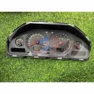 VOLVO V70 A/T SPEEDOMETER [2G-5A-E534]