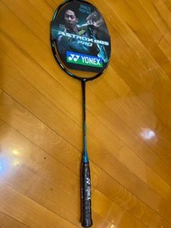 羽毛球拍  yonex 88s pro