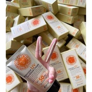 3W CLINIC SUNBLOCK CREAM.