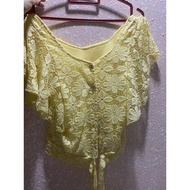 Woman Yellow Lace Top