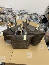 🎀Longchamp 龍驤 泥土色 尼龍配牛皮手柄 短柄小號/長柄中號/長柄大號 托特包 手提包  單肩包