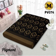 New zippered mattress cover with Golden Aesthetic pigment motif, affordable zippered bed sheet