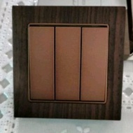 Triple Rose Wood Coffee Boton Switch