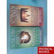 1040 Original second-hand books A Clash of Kings（2本合售）