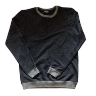 Z (ar) a Man Sweater Chest 18 Inches Length 25 Inches. Black/Department