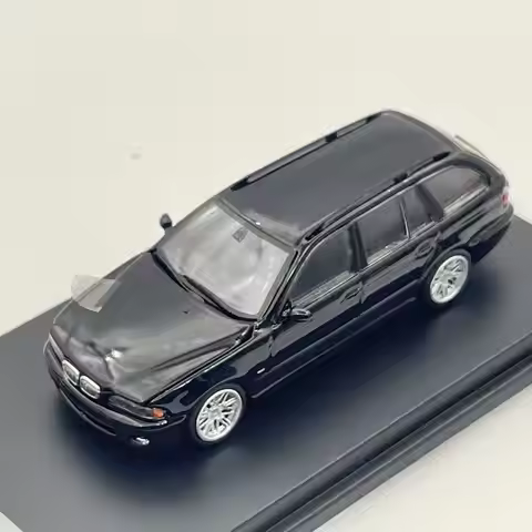 1/64 Scale E39 Sedan & Touring & 1996 E39 Black Blue Grey Silver and Dark Green Die-cast Alloy Car M