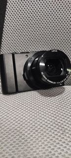 愛寶買賣 二手正常95新包七日 PANASONIC LX10+電池充電器
