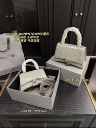 ✅升級版巴黎世家 DOWNTOWN 沙漏包 | 香港順豐到付/站取