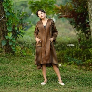 NONA RARA - Deyana Alinea D0274, Modern Casual Batik Shirt