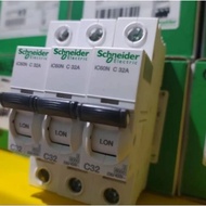 Mcb schneider ic60n 1p 32a 6ka