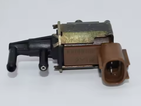 Vapor Canister Purge Control Solenoid Valve K5T48280 MR212636 for Mitsubishi Legnum VR4 Estate EVO 7