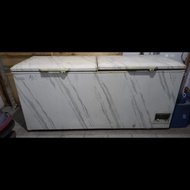 FREEZER BOX SECOND BEKAS 700 liter