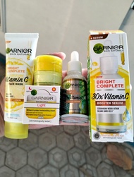 Paket Glowing Penghilang Flek Hitam Garnier 3in1 Cream Day&Night Garnier Susun+Vitamin C Serum For D