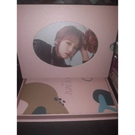 IZONE BLOOMIZ ALBUM WITH IZONE CARD + POSTER