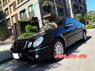 【 實車實價專區又來嘍~ 】 2004年式 賓士 E240 黑 W211型