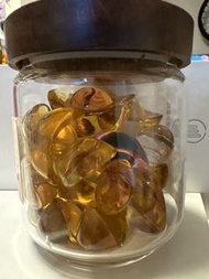 玻璃裝飾石連木蓋罐