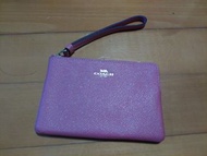 Coach Corner Zip Wristlet 手拿包，銀包