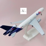 REFLECTIVE AIRCRAFT MODEL MD-11 "FEDEX EXPRESS AIR TRUCK BRAND" 1/400 SCALE HIGH QUALITY ALLOY AIRPL