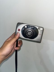 Leica z2x 底片相機