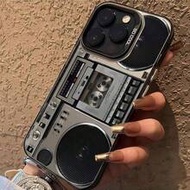 เคสโทรศัพท์พิมพ์ลายเครื่องเล่นเทปคาสเซ็ตวินเทจ พื้นผิวโลหะ 3D กันกระแทก ปกป้องกล้องเต็มรูปแบบ เข้ากั