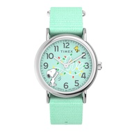 TIMEX TW2W24500 Weekender x Peanuts Holiday นาฬิกาข้อมือผู้หญิง สายผ้า สีเขียวมิ้นต์ หน้าปัด 38 มม.