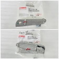 Front Iron Footstep Step RIGHTKiri Yamaha R15 V2 V3, Xabre, MT15, XSR 155 20P-F7451-00/ 20P-F7461-00