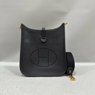 Hermes 黑TC皮金釦mini evelyne 斜背包 U刻