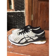 Asics second Shoes