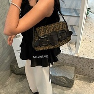 🏷Fendi 法棍包
