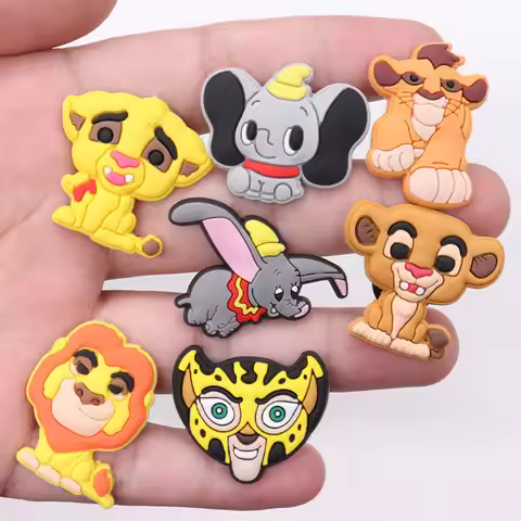 Hot Sales 1-7Pcs Lion King Animals Elephant PVC Cute Shoe Button Charms Cartoon Slippers Designer Ac