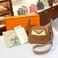 K刻 !! 全新HERMES MINI LINDY二代金棕色金銀扣/鴛鴦扣SWIFT皮 37 GOLD GHW #兩年免費保養 #BRAND NEW #香榭站正品