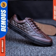 Sepatu Casual Sneakers Kulit Pu Hitam Pria Dewasa  -Demous Pedro