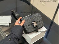 Coach 蔻馳男士郵差包