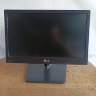 LAYAR Lg 16m38a 16inch monitor with clear screen and ready-to-use adapter