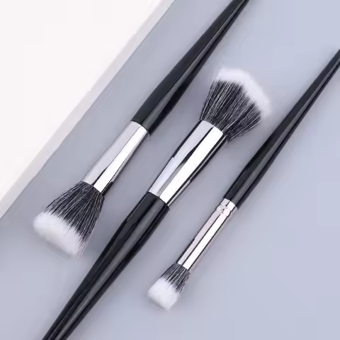 Pointillator brush Blush brush Pure wool flat head Cangzhou makeup brush Soft bristle wooden handle 