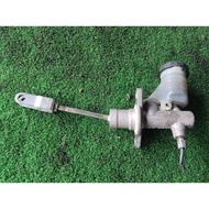 Nissan frontier clutch pump (USED ITEM)
