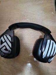 Logitech G933 電競耳機