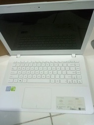 Laptop Asus A442U Core I5 Nvidia