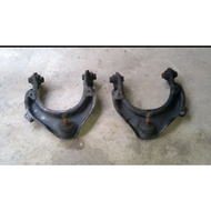 Upper arm front honda elysion RR1 RR3 RR5