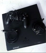 Sony PS4 PlayStation 4 普通版 （連2手掣）