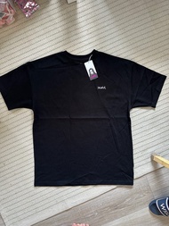 全新 澳洲 日本 x girl 黑色 女裝 Strawberry Logo 刺繡 字母 圖案 Graphic Tee T-shirt T恤 Blue 行山 露營 滑雪 Skii Snowboard 潮