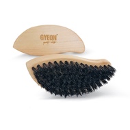 GYEON Q²M Leather Brush