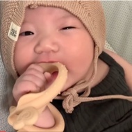 SIMTONG Silicone Wrist Baby Teether with Case | BPA Free Teething Toy for Infants