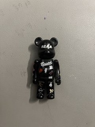 BE@RBRICK 第 44 系列 Secret FCRB SOPH. × MLB潮流擺設