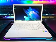 ✨入門文書 ✨Samsung Laptop🖥️15" Mon 💽i5-5200U 🖼️Geforce 920M ®️8GB Ram 📁1TB 🎁Alienware or 微星 MSI or 華碩 As